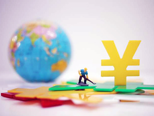 與內(nèi)地優(yōu)勢(shì)互補(bǔ)共同發(fā)展